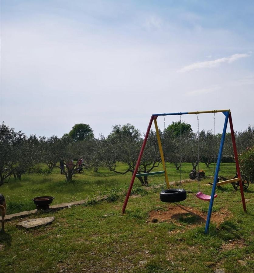 Country House Peace Drinovci Buitenkant foto