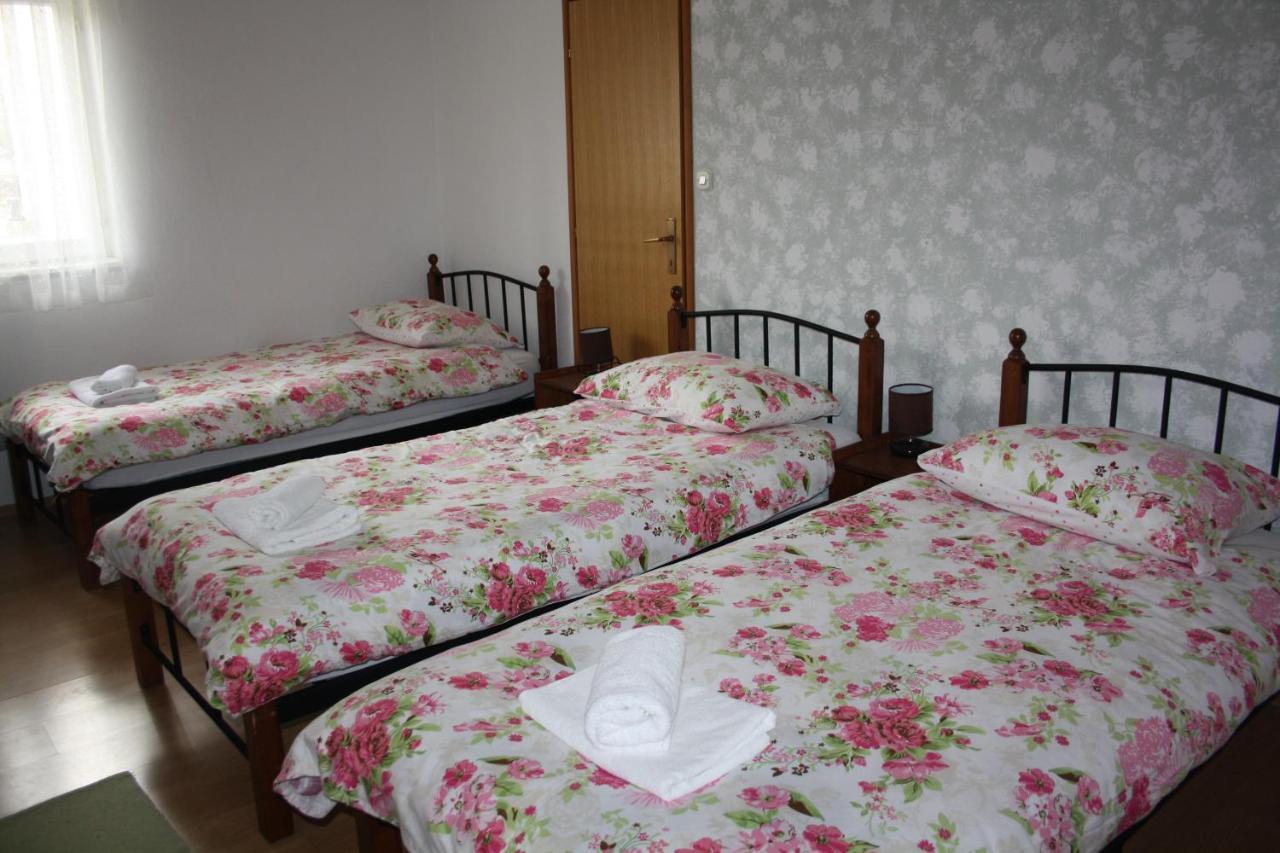 Country House Peace Drinovci Buitenkant foto